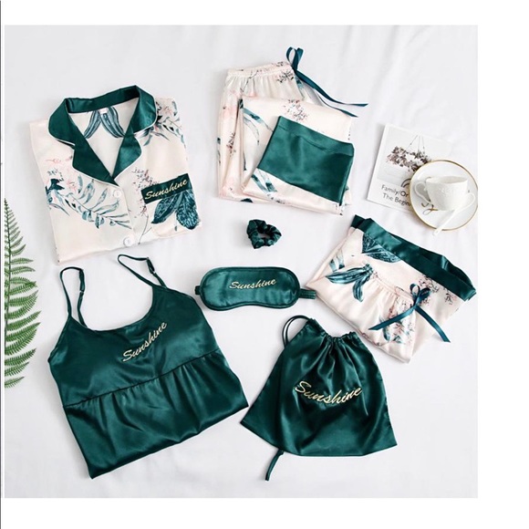 7 PIECE SATIN SILK PJ SET - Picture 14 of 16